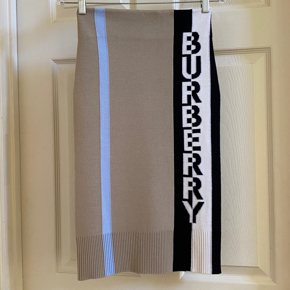 Burberry Kristen Logo Merino Wool Skirt XS US 2-4 - Picture 7 of 14